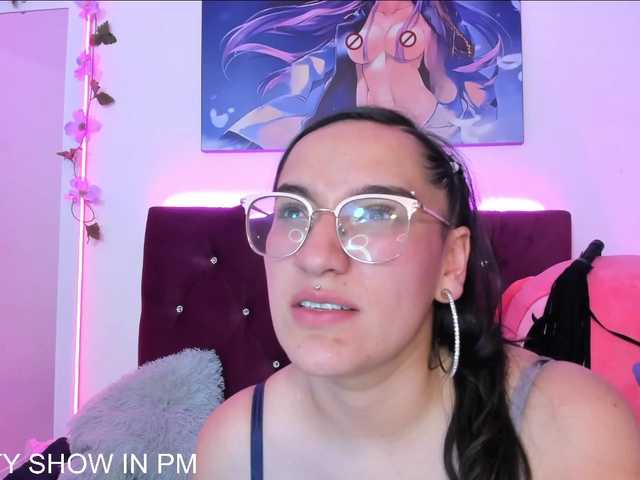 Vysílací screenshoty Emma-Allison