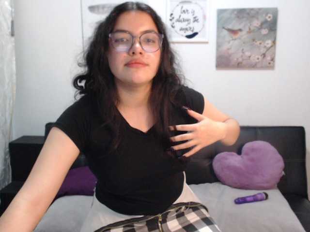 Vysílací screenshoty emmabrookls
