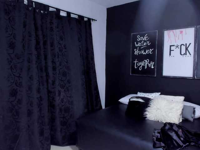 Vysílací screenshoty EmmaCole