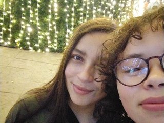 Erotický videochat Esmerraldaa-mia