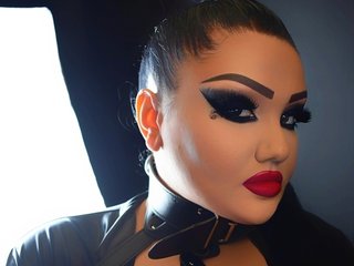 Erotický video chat EvilBabyDomina