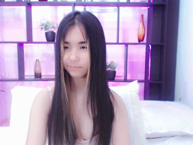Fotky ezdess Heeey there , i am new model here , still virgin and shy , please be gently with me