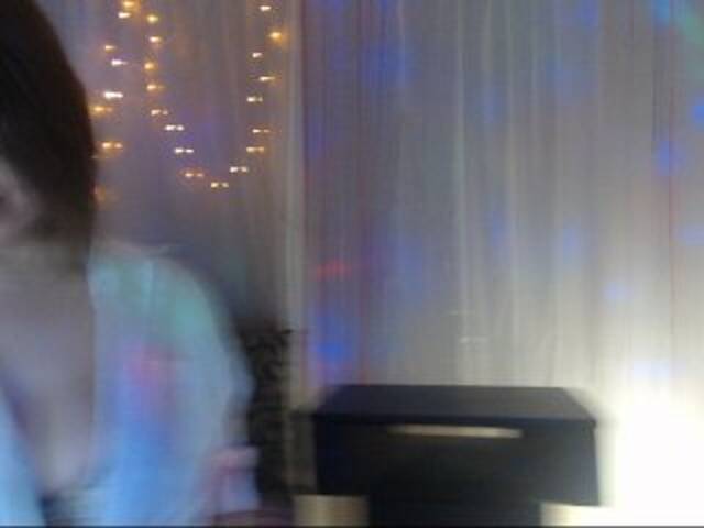 Vysílací screenshoty FelicityBlond