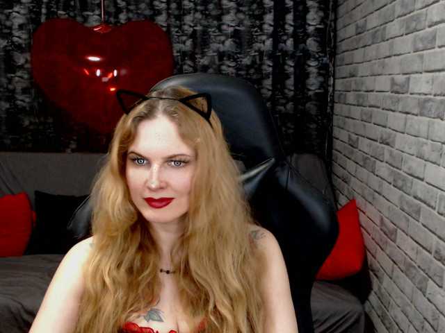 Vysílací screenshoty FetishDreams