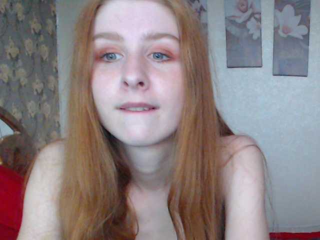 Fotky FireShoWw friendly redhead girl searching for u! #sexy #redhair #young #cute #natural #hot #sweet #shaved #funny #friendly #horny #ass #pussy #toys #smile #new #smart