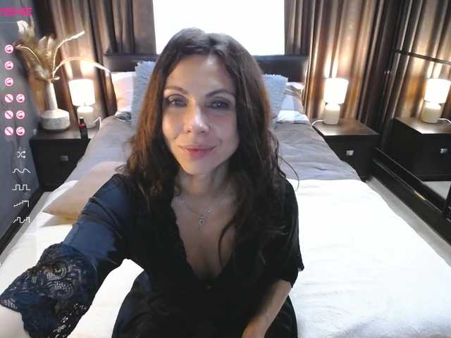 Fotky jeanne_myth Hello! My name is Zhanna! See the menu, the rest in group and private chats.