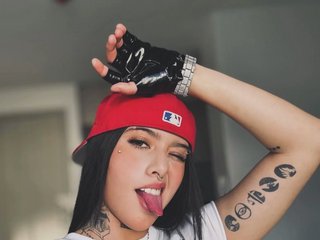 Erotický videochat Gangster-girl
