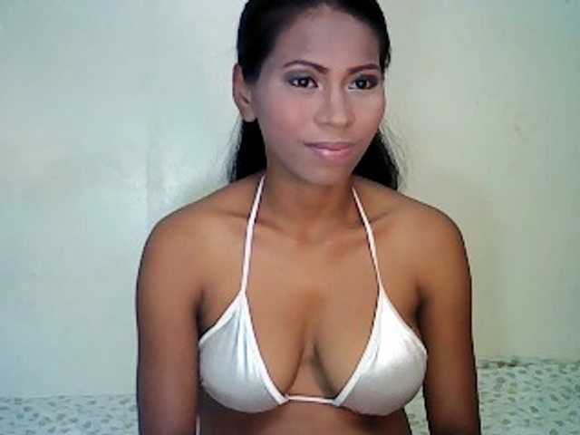 Fotky geraldine6969 Hi there! wanna visit my room and i will show you a real cum and make you happy :)