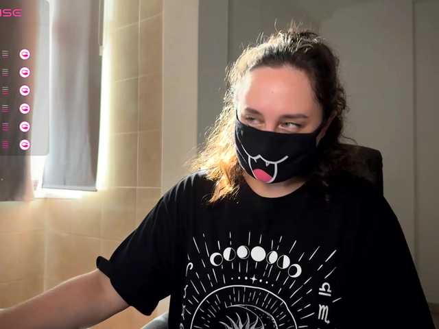 Vysílací screenshoty GummyPeach