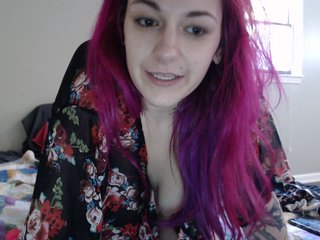 Fotky HazyLunax0 WE HAVE TO BE QUIET AS FAMILY IS HOME @lush in@ 1tk-kiss/3tk-spank/20tk-tits/50tk-pussy flash cum chat and have fun with your kitten.