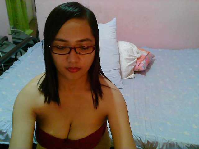 Vysílací screenshoty hillarycute