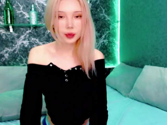 Fotky HitomiCho always waiting for gentleman ) be soft with me ^^ #asian#tightpussy#skinny#shy#18