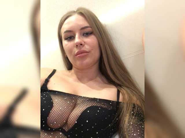 Fotky Honeygirl777 Hot show in private or group chat :) for cum in mouth or face«1500 – обратный отсчёт: 17 собрано, 1483 осталось до начала шоу!»
