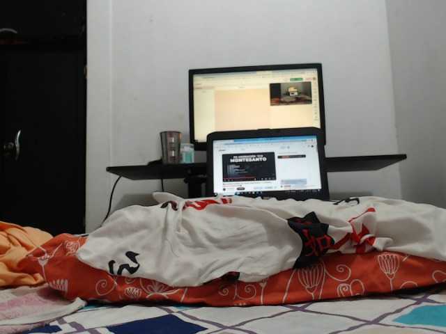 Vysílací screenshoty Hotanalxxx