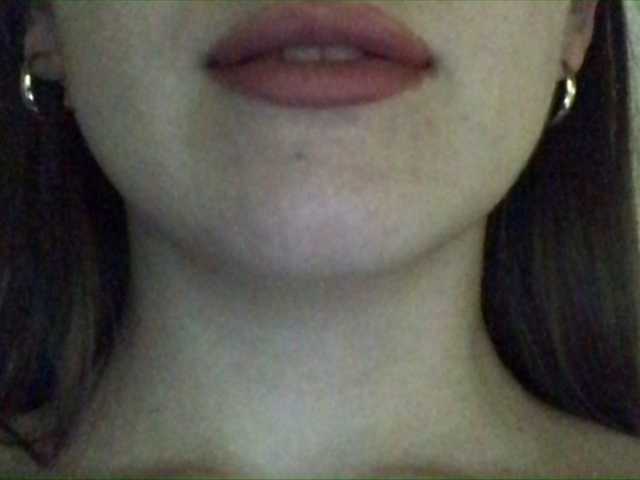 Vysílací screenshoty HottBabe