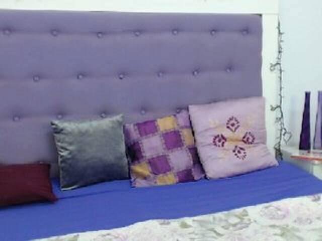 Vysílací screenshoty HottieBadGirl