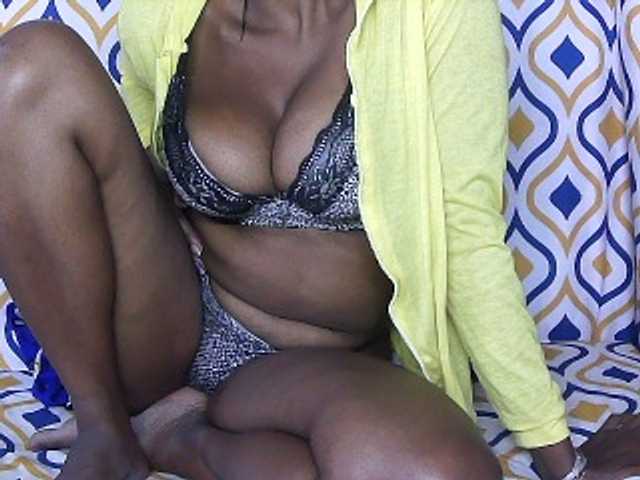 Vysílací screenshoty sexy-frayah