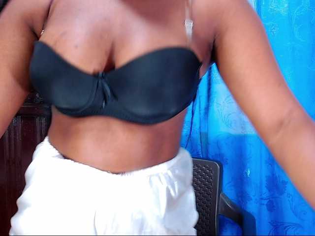 Fotky inayabrown #new #hot #latina #ebony #bigass #bigtits #C2C #horny n ready to #fuck my #pussy in pvt! My #Lovense is ON! #Cumshow at goal!