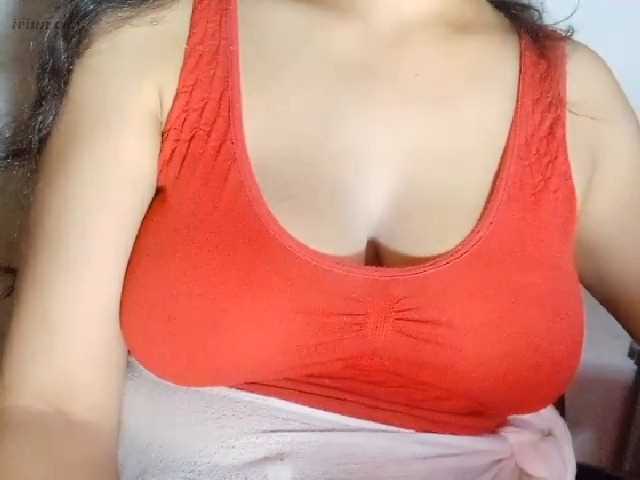 Fotky indiagirl50 Hi guys Private is open Go and request private please... sound and best video in private show only