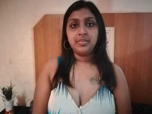 Erotický video chat Indiancandy9
