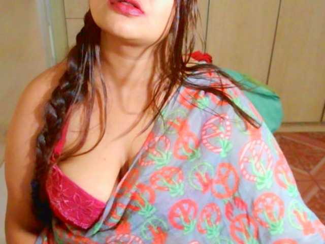 Fotky Indianivy2 hey guys come have fun with me