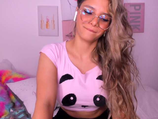 Fotky Isabellamout I can give you a lot of pleasure... ♥ ♣ | ♥Nasty Pvt♥ | At Goal: Striptease and tease ass704 to hit the goal // #latina #cum