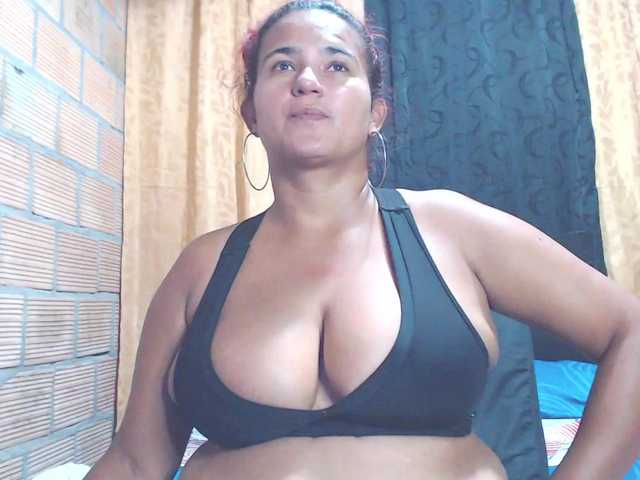 Fotky isabellegree I am a very hot latina woman willing everything for you without limits love