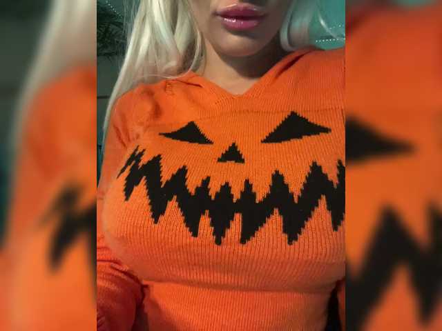 Užin si Free subscription az do 11.11.ONLYFANS- ISIZZU