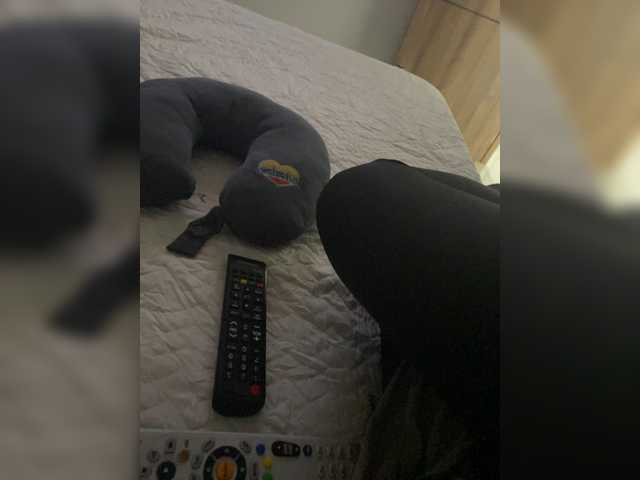 Vysílací screenshoty Issacute