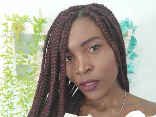 Erotický videochat IvoneDiiaz