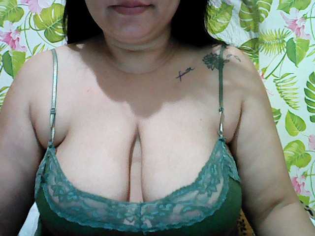 Fotky jackielyn24 lets make your fantasy become real, help me cum