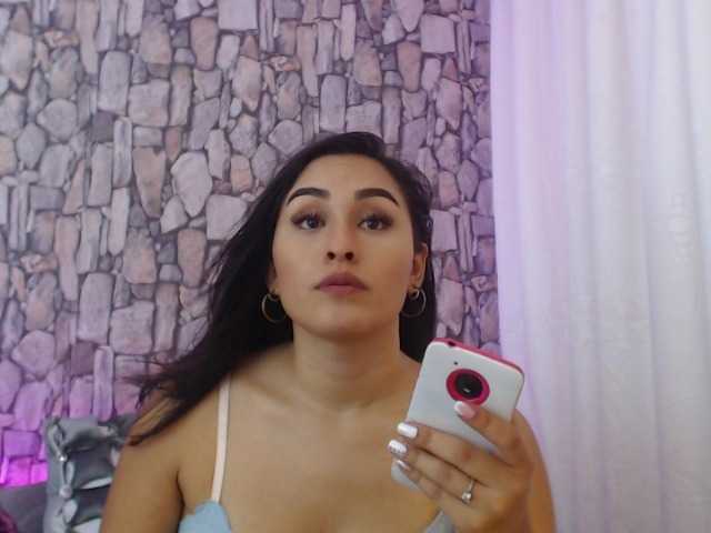 Fotky LauraTovar "Hello guys ♣ I'm new here !!! give me a hot and wet welcome .. masturbate my pussy and cum at goal ♥