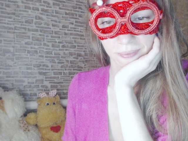 Fotky Jallileo hey) my answer in pm = 25 tk, in pvt - tease strip, but not porn... game in chat:) 1000 tk - face HEHE