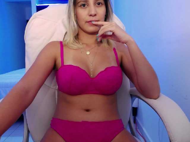 Fotky jazzolivia hi I am new model here. Wanna know amore about me? NAKED AT GOAL