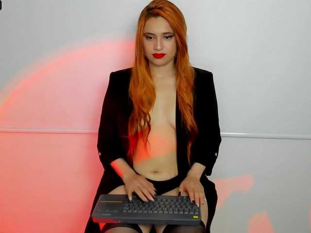 Vysílací screenshoty Jennifer-amster