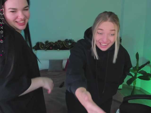 Vysílací screenshoty jennis-charmi