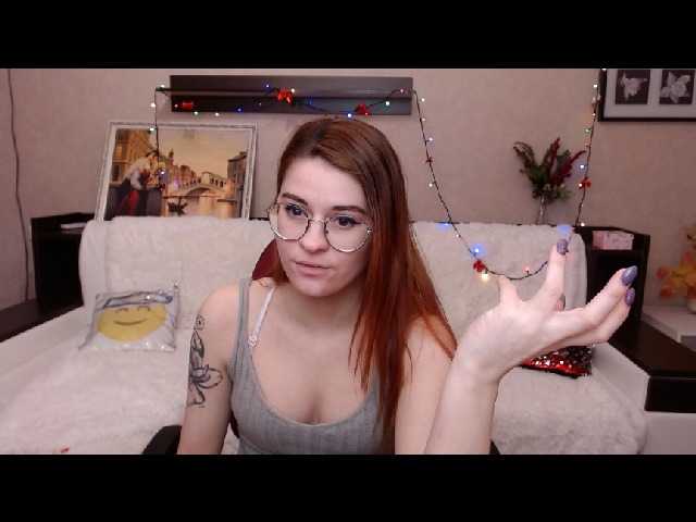 Fotky JennySweetie Want to see a hot show? visit me in private!