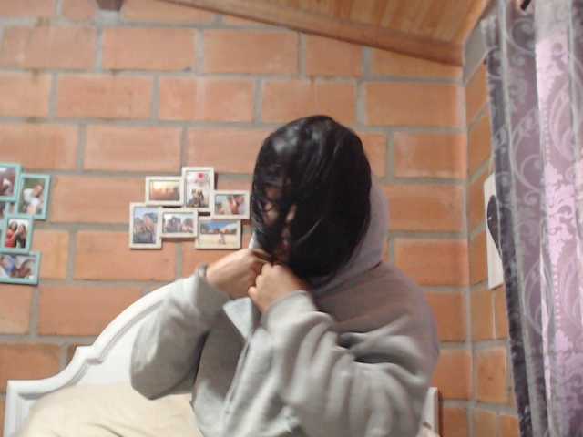 Vysílací screenshoty jessibahamon