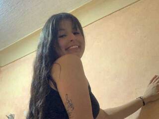 Erotický videochat Joyce-Rosse