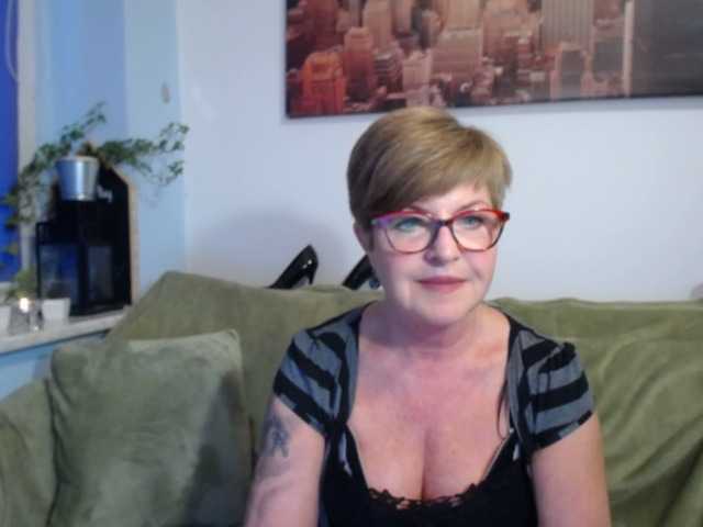 Vysílací screenshoty julieamberx