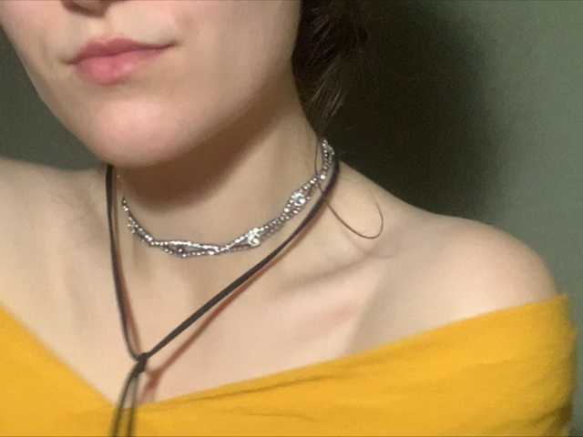 Fotky JulieKissa Show, show tits for 30 tokens