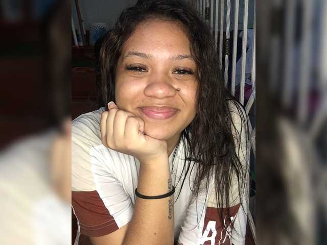 Vysílací screenshoty KamHotLips