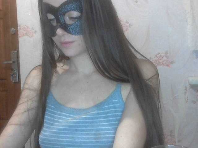 Fotky Karamell-1 if you like, put a heart)) undress me 200 tokens take off the mask 5000