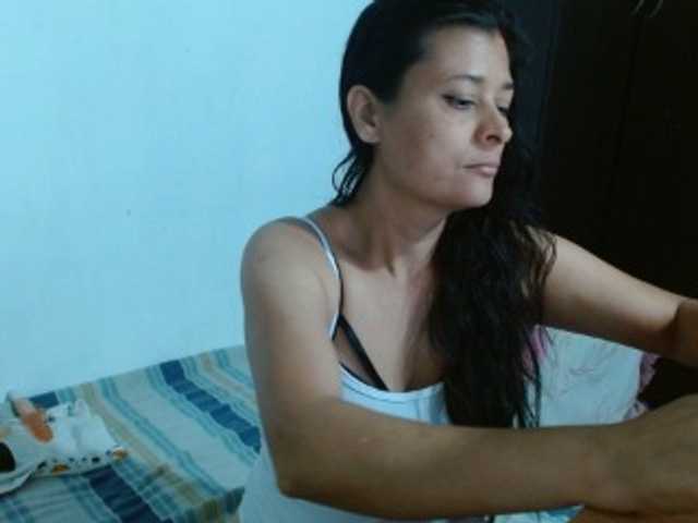 Vysílací screenshoty KARINAMILF1