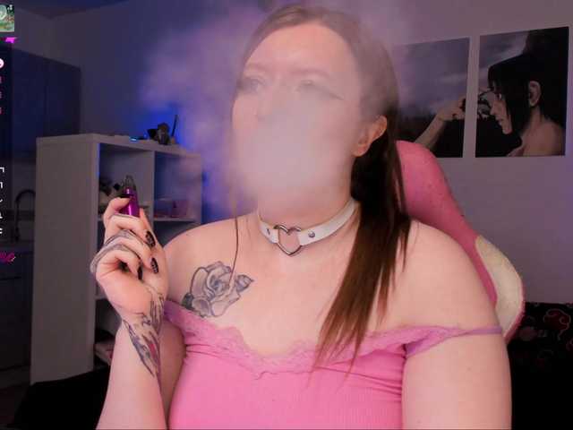 Fotky KarolinaQueen @remain For gaming videocard ♡ Wish the best mood to you ♡ Lovens from 2tk, before pvt tip 200tk and write in pm ♡ I make hot shows, like to communicate and play in Mobile Legends