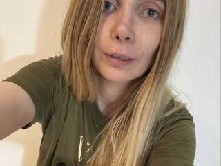 Erotický videochat KayleeAlbertina
