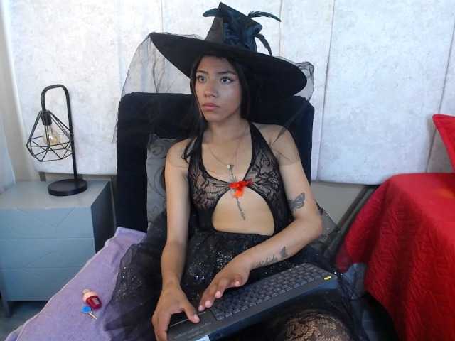 Vysílací screenshoty Keily-Foxxy