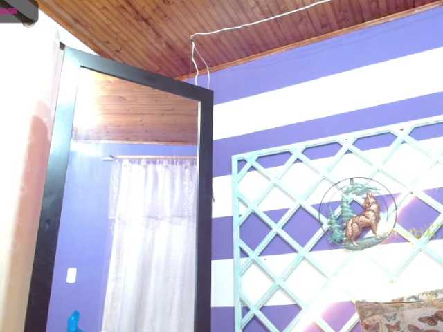 Vysílací screenshoty kellythomson