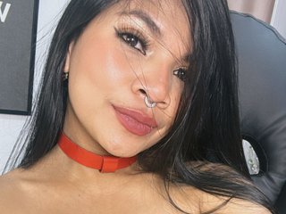 Erotický videochat Kendallhot-1
