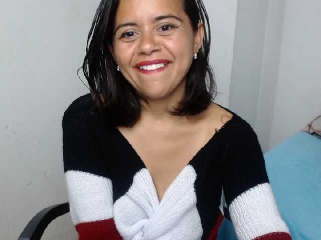 Vysílací screenshoty Kendra-mamba